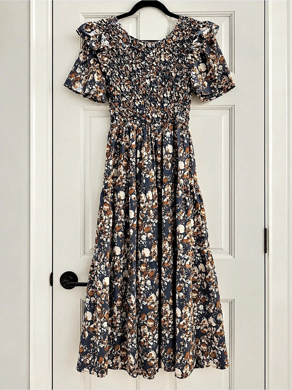 En Saison Floral Smocked Ruffle Midi Dress XS